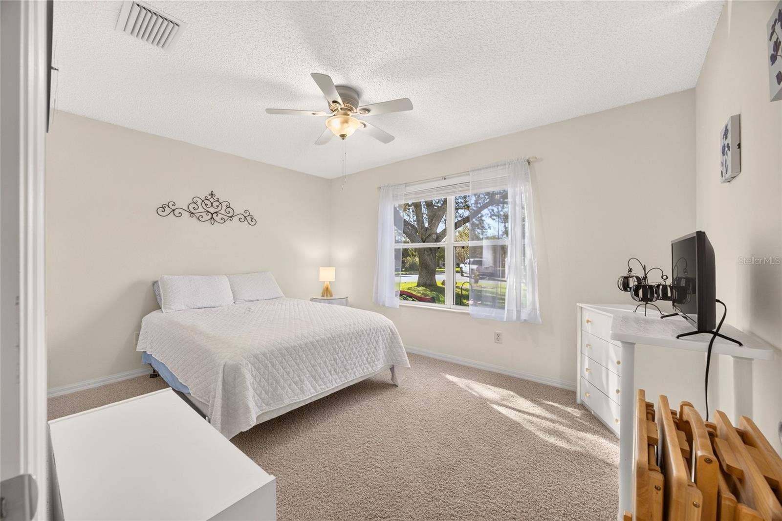 3401 NEW HOPE PLACE, The Villages, FL 32162 3401 NEW HOPE PLACE, The Villages, FL 32162