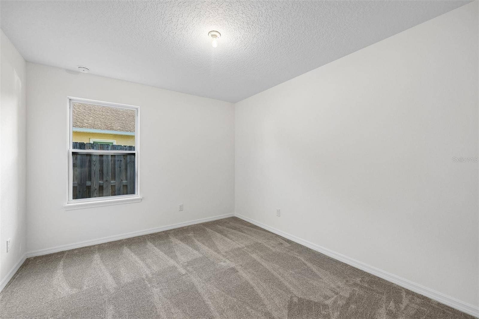 40091 OAKRIDGE DRIVE, Lady Lake, FL 32159 40091 OAKRIDGE DRIVE, Lady Lake, FL 32159