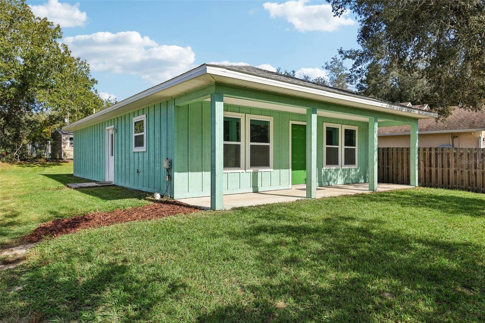 40091 OAKRIDGE DRIVE, Lady Lake, FL 32159 40091 OAKRIDGE DRIVE, Lady Lake, FL 32159