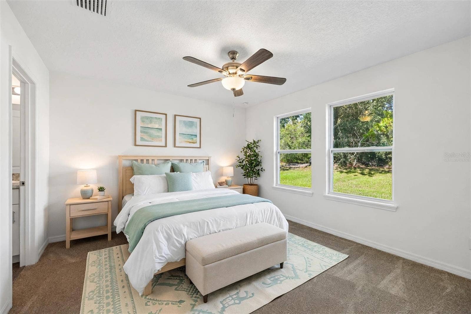 40091 OAKRIDGE DRIVE, Lady Lake, FL 32159 Virtually Staged