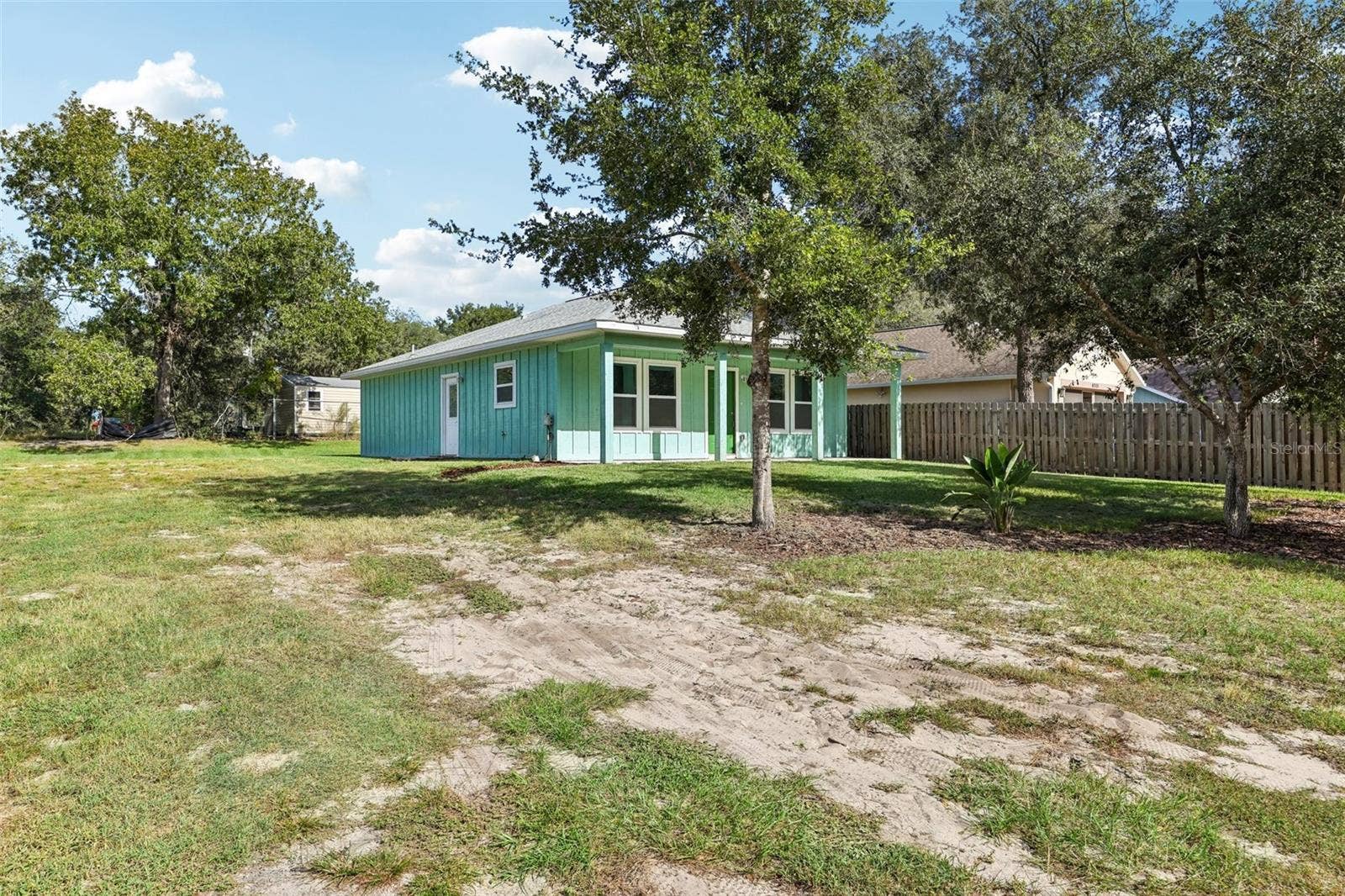 40091 OAKRIDGE DRIVE, Lady Lake, FL 32159 40091 OAKRIDGE DRIVE, Lady Lake, FL 32159