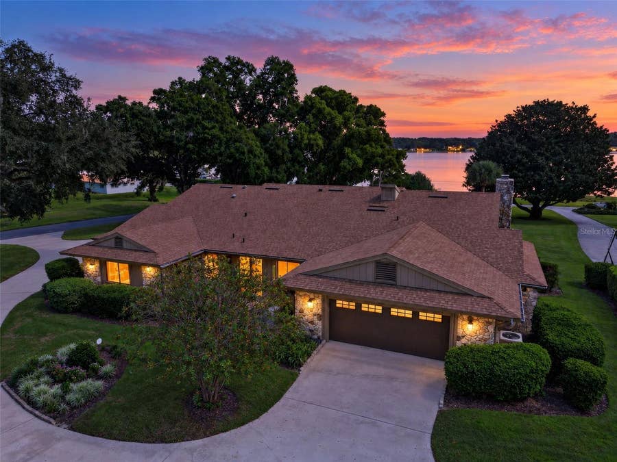 Property photo for 1750 SUSSEX DRIVE, Mount Dora, FL