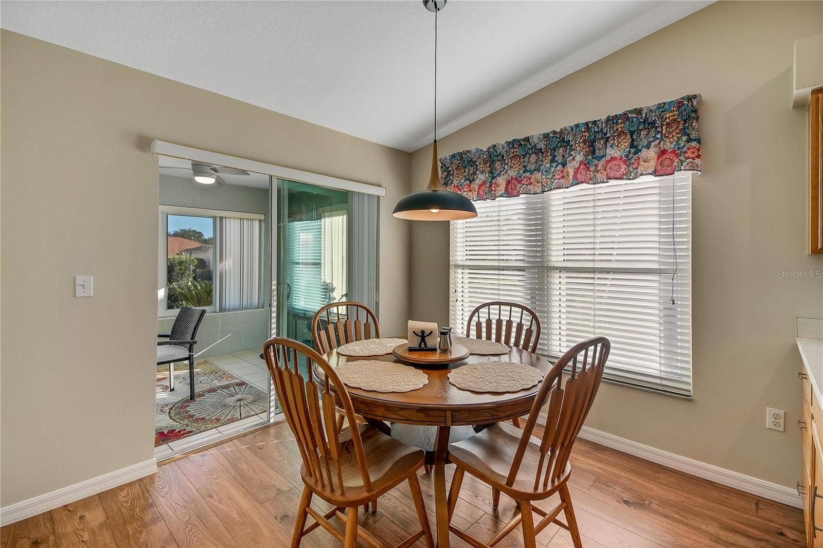 1019 MEADOWBEND DRIVE, Leesburg, FL 34748 1019 MEADOWBEND DRIVE, Leesburg, FL 34748