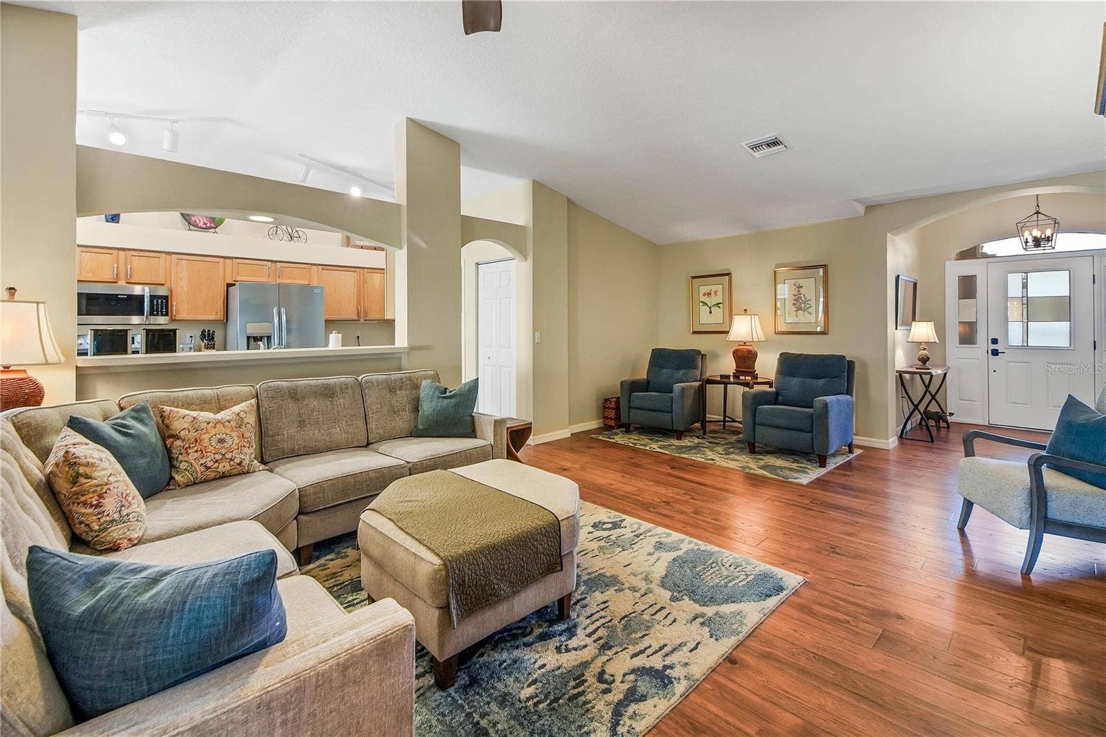 1019 MEADOWBEND DRIVE, Leesburg, FL 34748 1019 MEADOWBEND DRIVE, Leesburg, FL 34748