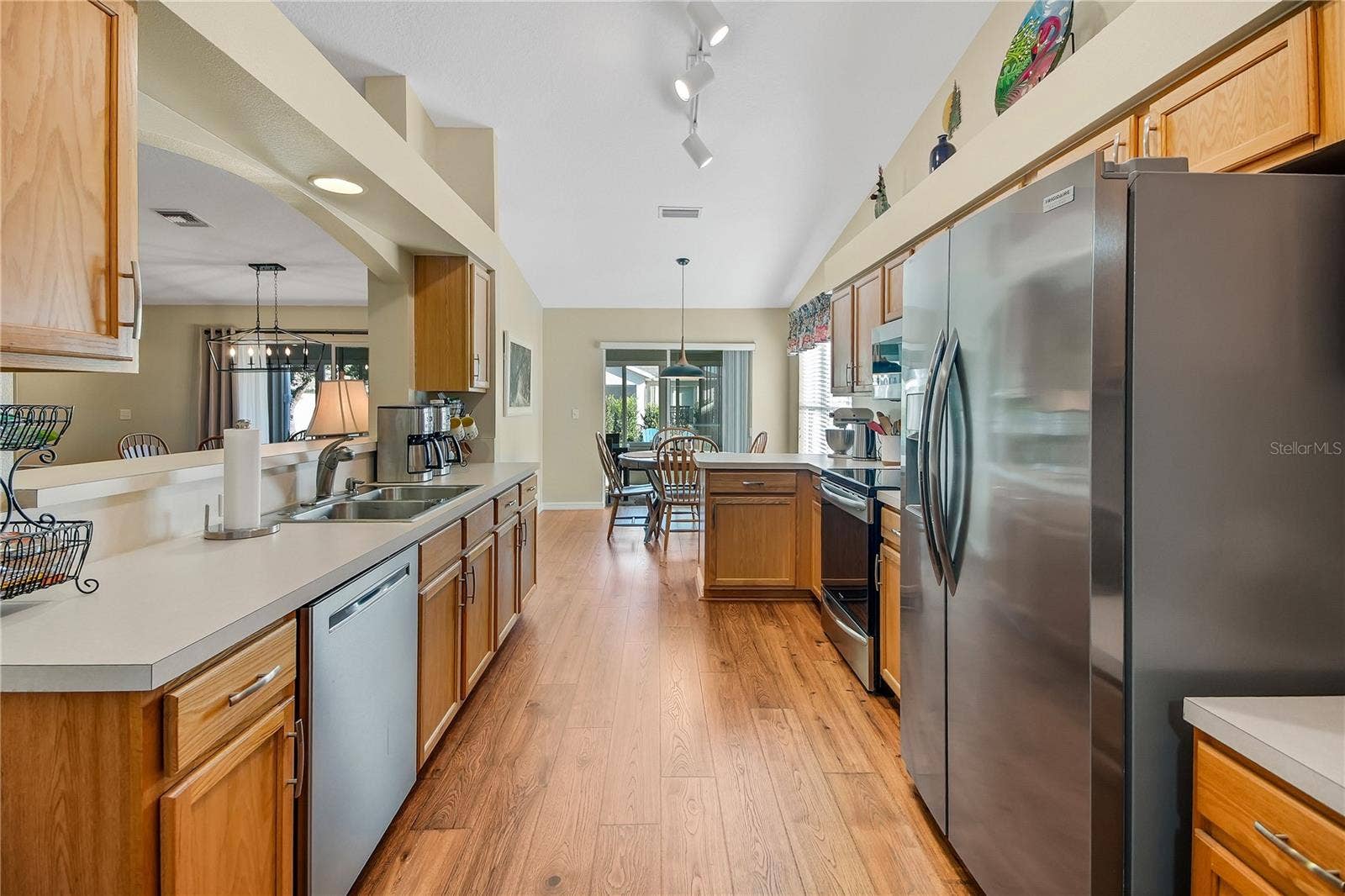 1019 MEADOWBEND DRIVE, Leesburg, FL 34748 1019 MEADOWBEND DRIVE, Leesburg, FL 34748