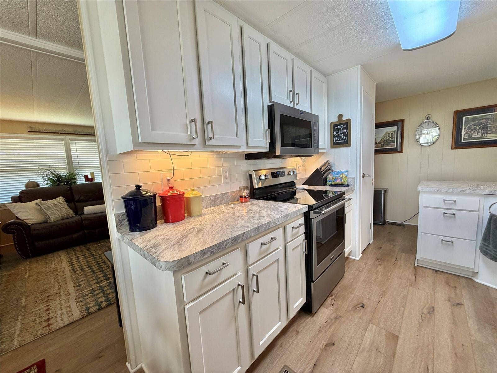 131 BOUGAINVILLEA DRIVE, Leesburg, FL 34748 131 BOUGAINVILLEA DRIVE, Leesburg, FL 34748