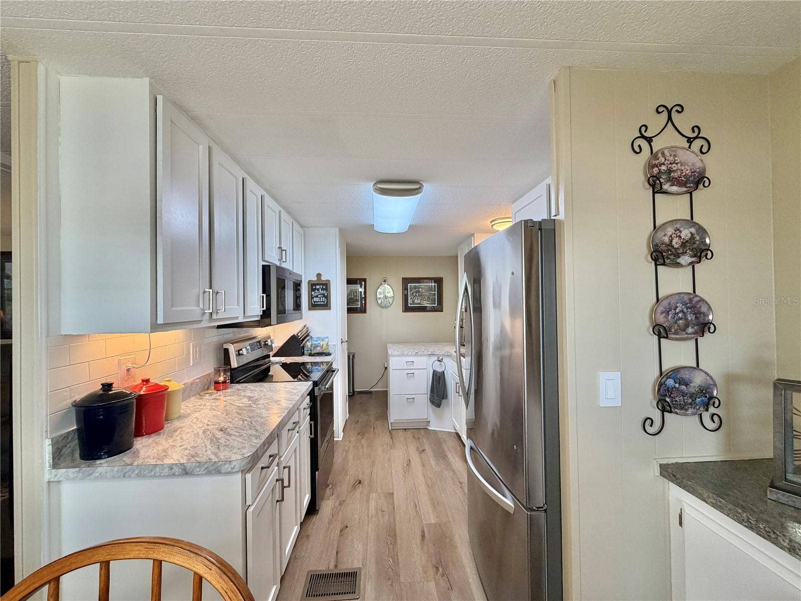 131 BOUGAINVILLEA DRIVE, Leesburg, FL 34748 131 BOUGAINVILLEA DRIVE, Leesburg, FL 34748