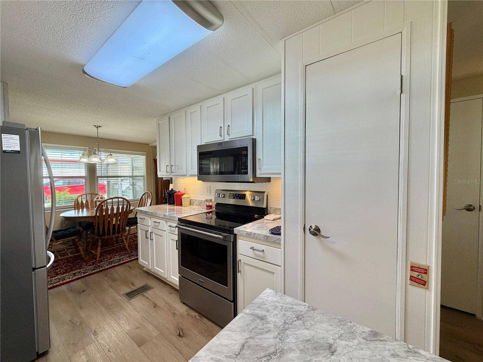131 BOUGAINVILLEA DRIVE, Leesburg, FL 34748 131 BOUGAINVILLEA DRIVE, Leesburg, FL 34748