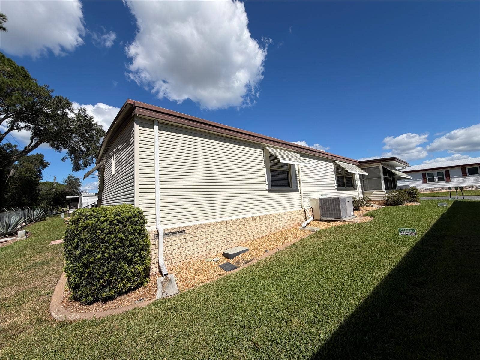 131 BOUGAINVILLEA DRIVE, Leesburg, FL 34748 131 BOUGAINVILLEA DRIVE, Leesburg, FL 34748