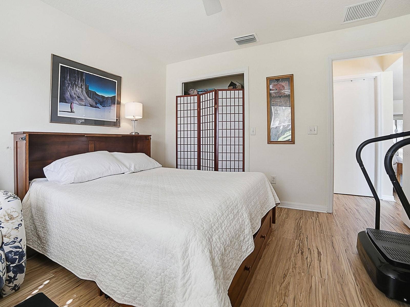 299 MERCER WAY, The Villages, FL 32162 299 MERCER WAY, The Villages, FL 32162