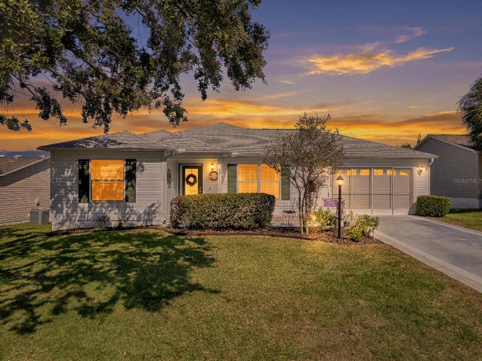 299 MERCER WAY, The Villages, FL 32162 299 MERCER WAY, The Villages, FL 32162
