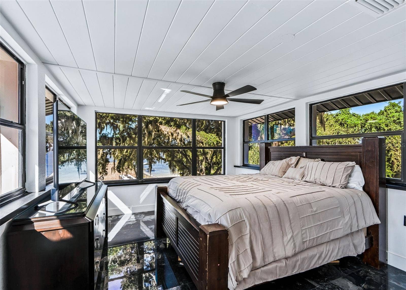 14573 SE 139TH PLACE, Ocklawaha, FL 32179 14573 SE 139TH PLACE, Ocklawaha, FL 32179