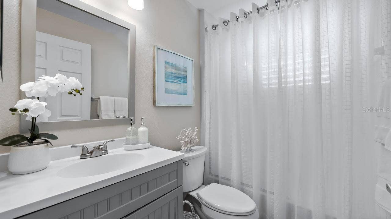 3720 DOUNE WAY, Clermont, FL 34711 2nd Bathroom