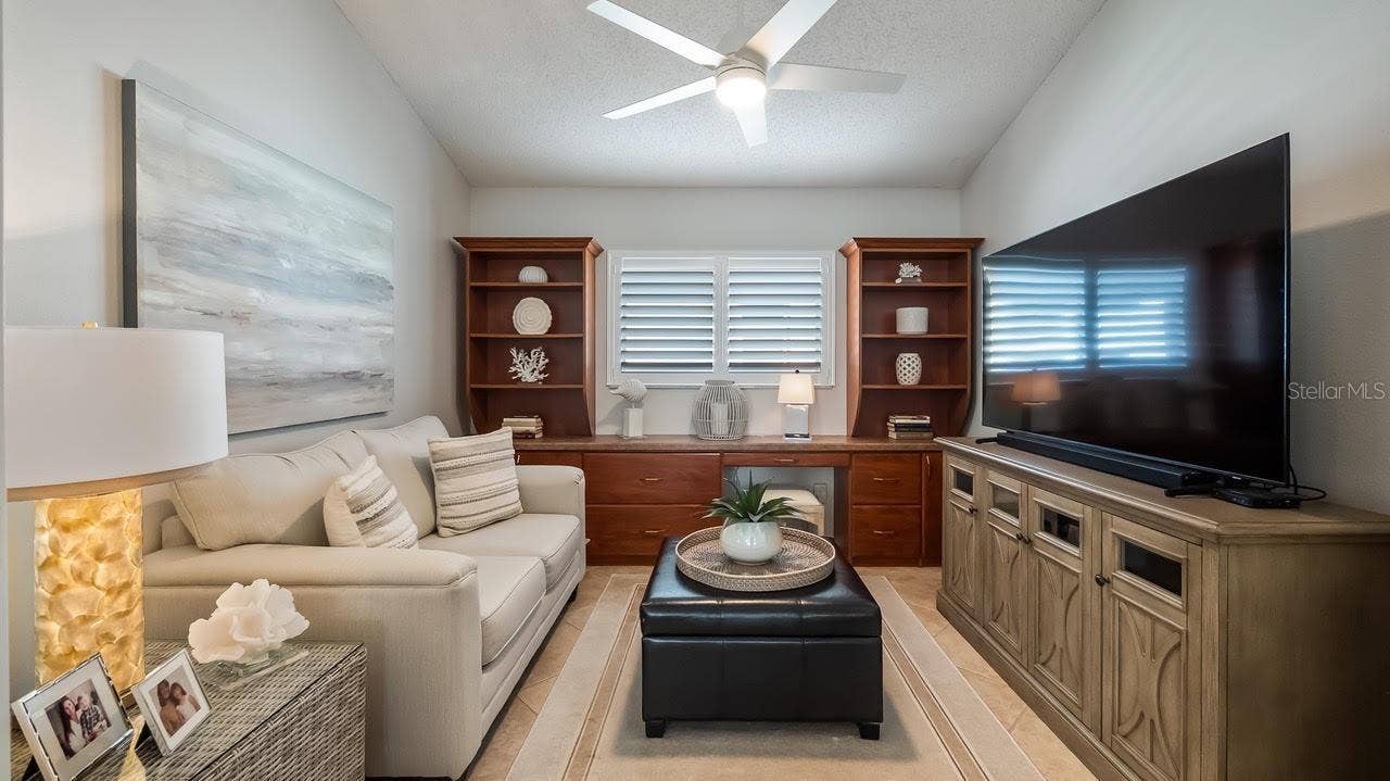 3720 DOUNE WAY, Clermont, FL 34711 Built In's in Office/Den/Study/Hobby Room
