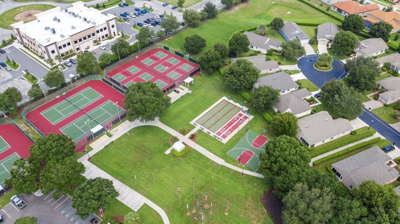 3720 DOUNE WAY, Clermont, FL 34711 Kings Ridge Courts