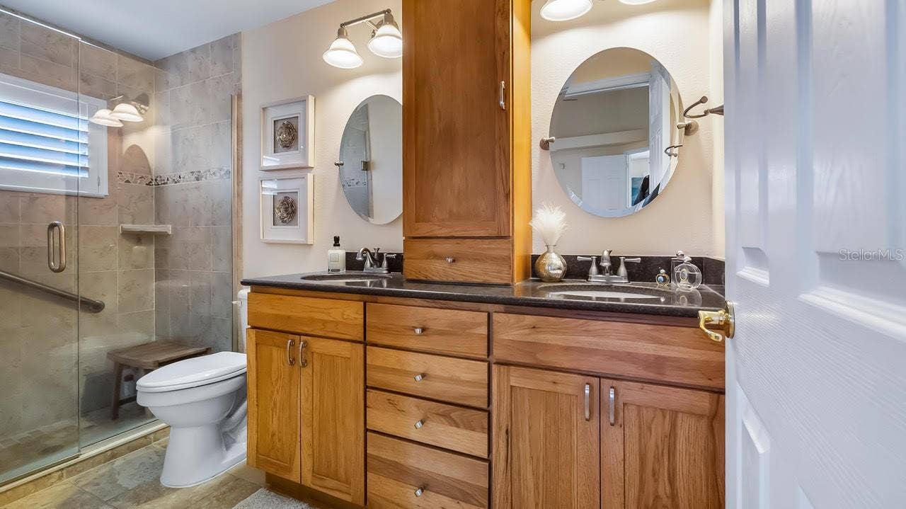 3720 DOUNE WAY, Clermont, FL 34711 Primary Bathroom With Lots of Cabinets