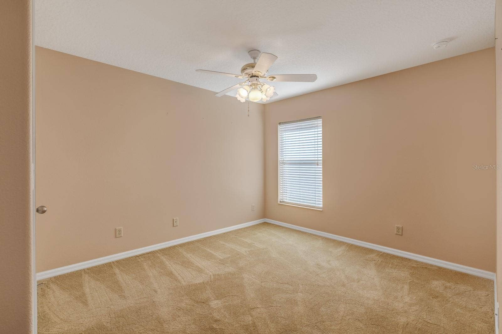 27322 ORCHID GLADE STREET, Leesburg, FL 34748