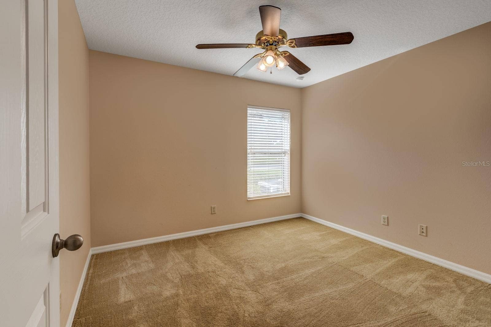 27322 ORCHID GLADE STREET, Leesburg, FL 34748