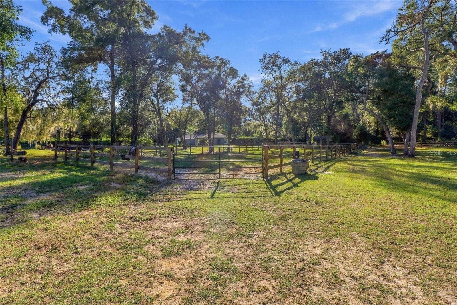 560 NW 117TH COURT, Ocala, FL 34482 560 NW 117TH COURT, Ocala, FL 34482