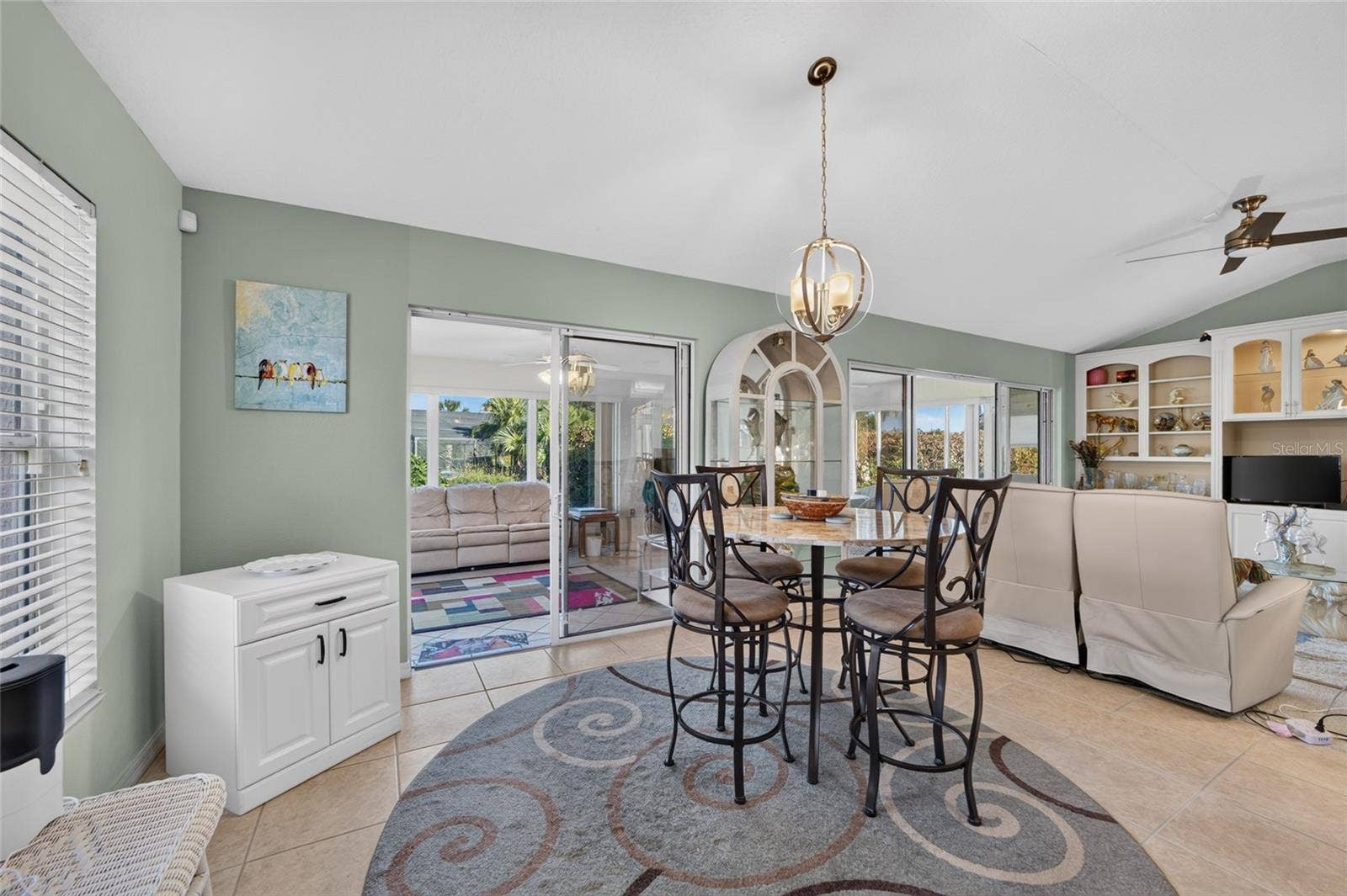 3568 WORTH CIRCLE, The Villages, FL 32162 Dinette