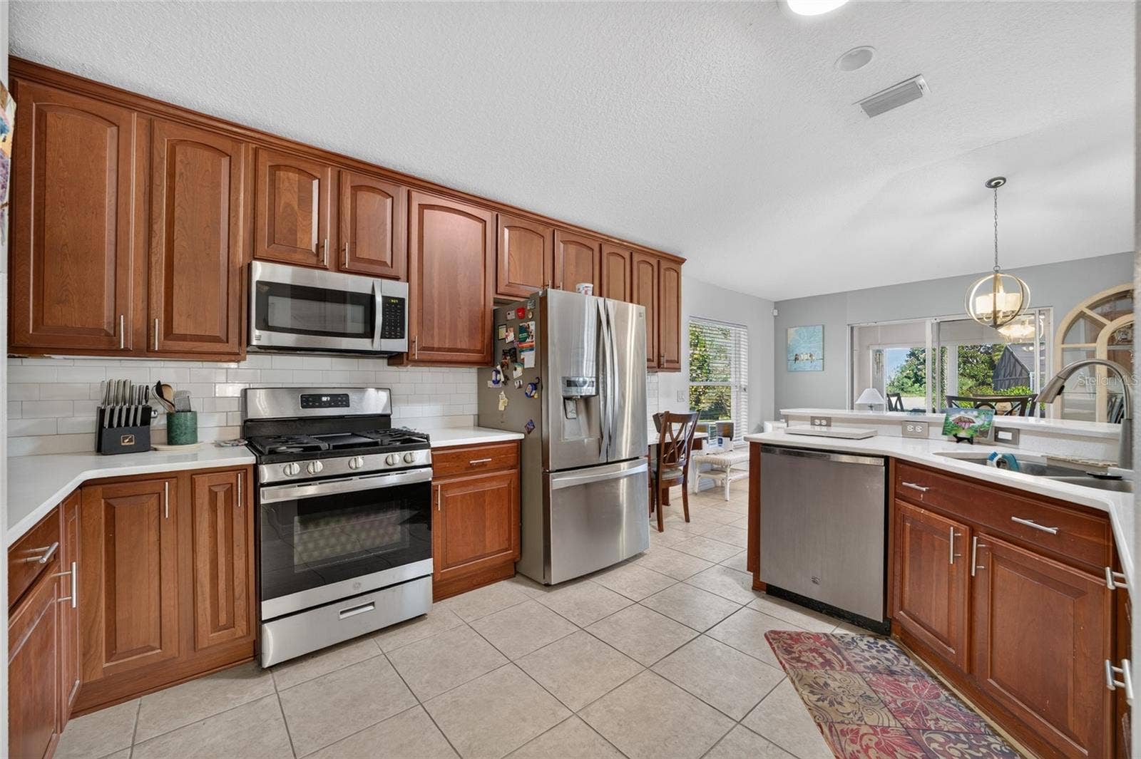 3568 WORTH CIRCLE, The Villages, FL 32162 Kitchen