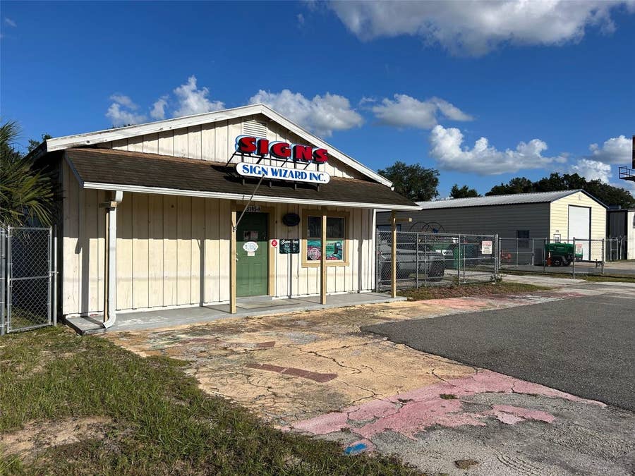 Property photo for 3195 US HIGHWAY 441/27, Fruitland Park, FL