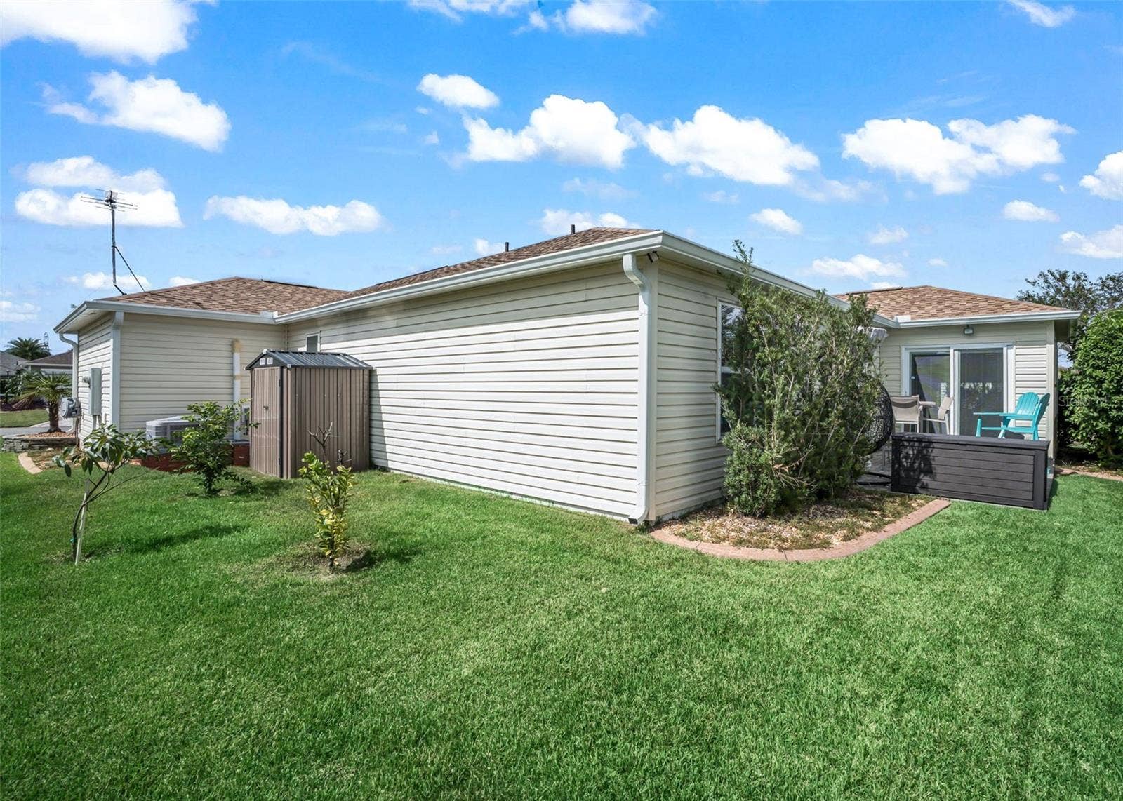 3229 DRESSENDORFER DRIVE, The Villages, FL 32163 Rear Right