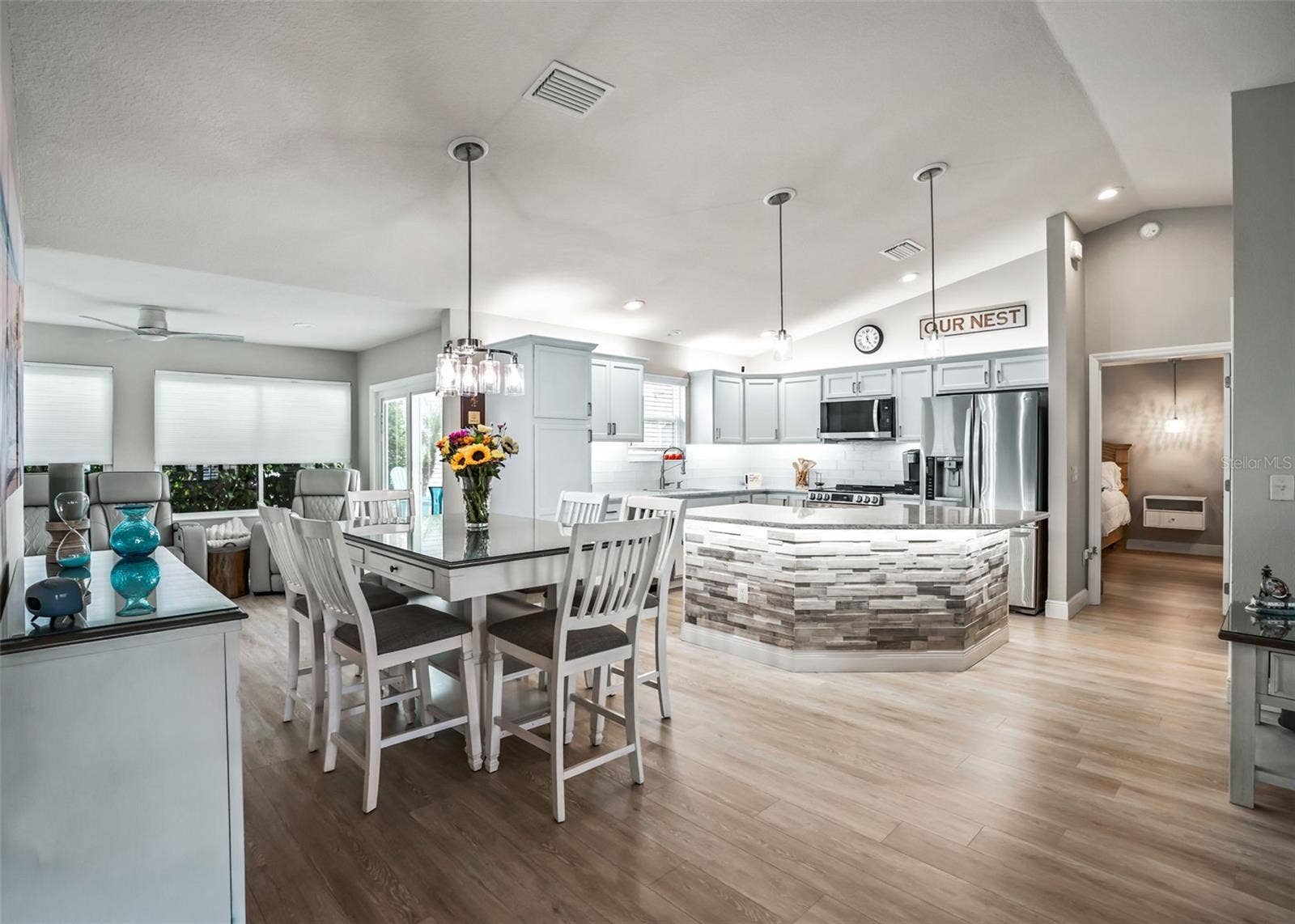 3229 DRESSENDORFER DRIVE, The Villages, FL 32163 3229 DRESSENDORFER DRIVE, The Villages, FL 32163