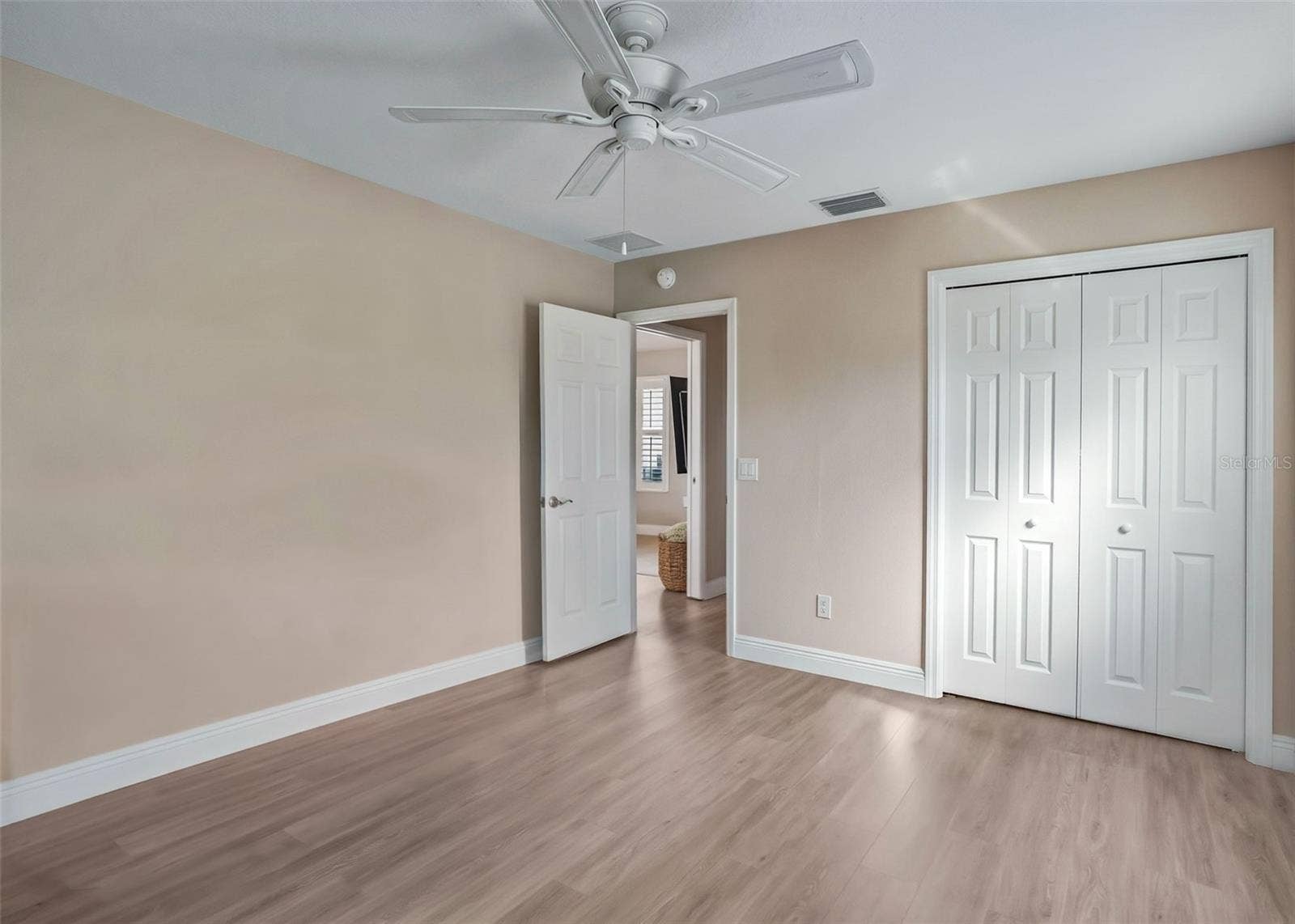 3229 DRESSENDORFER DRIVE, The Villages, FL 32163 3229 DRESSENDORFER DRIVE, The Villages, FL 32163