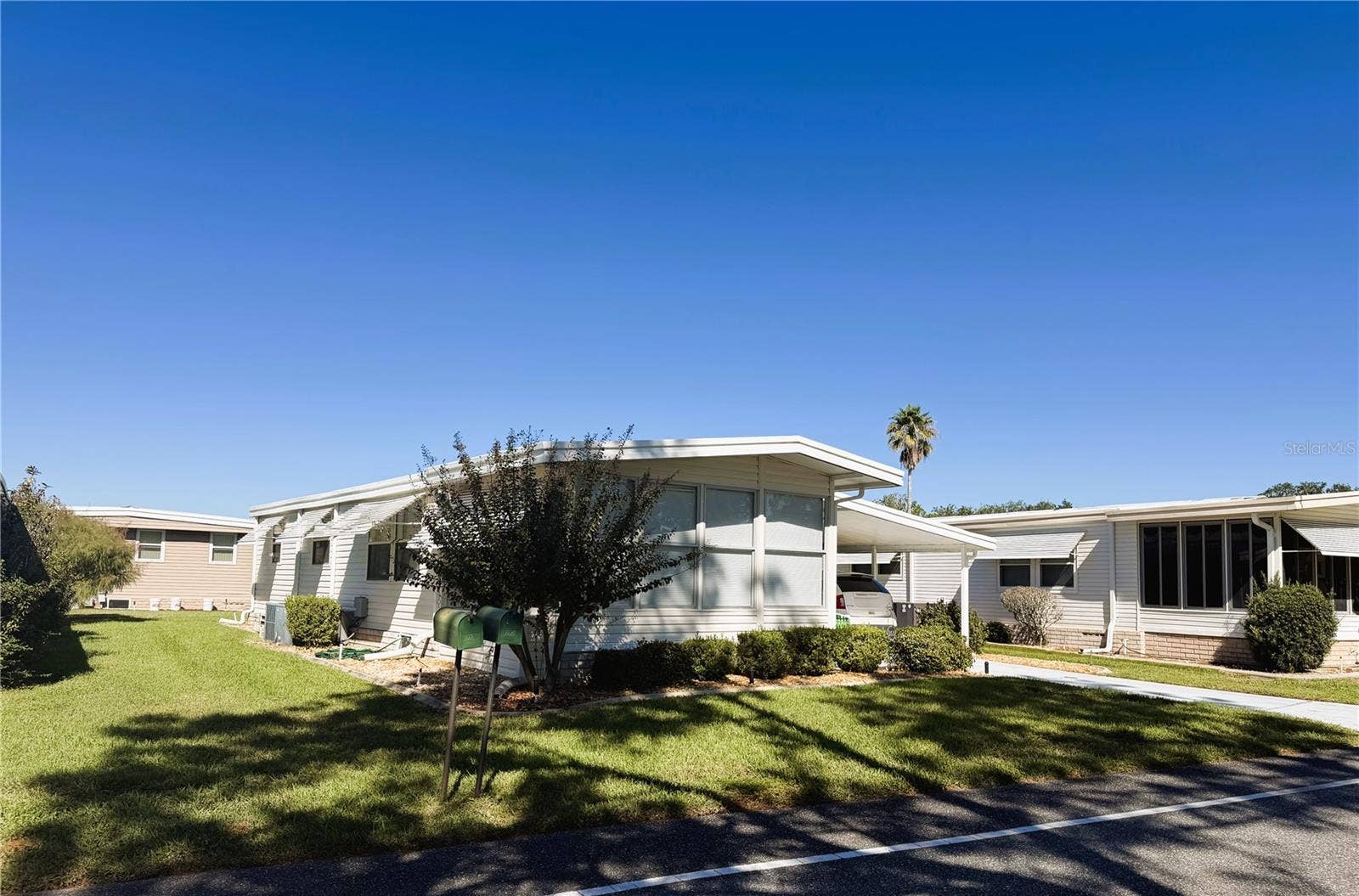 353 HAWTHORNE BOULEVARD, Leesburg, FL 34748 353 HAWTHORNE BOULEVARD, Leesburg, FL 34748