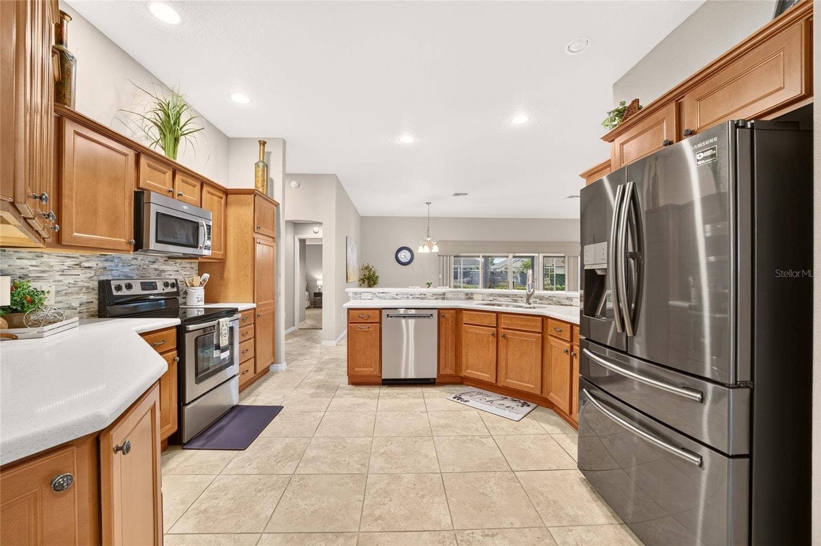 588 BRADFORD LOOP, The Villages, FL 32163 588 BRADFORD LOOP, The Villages, FL 32163