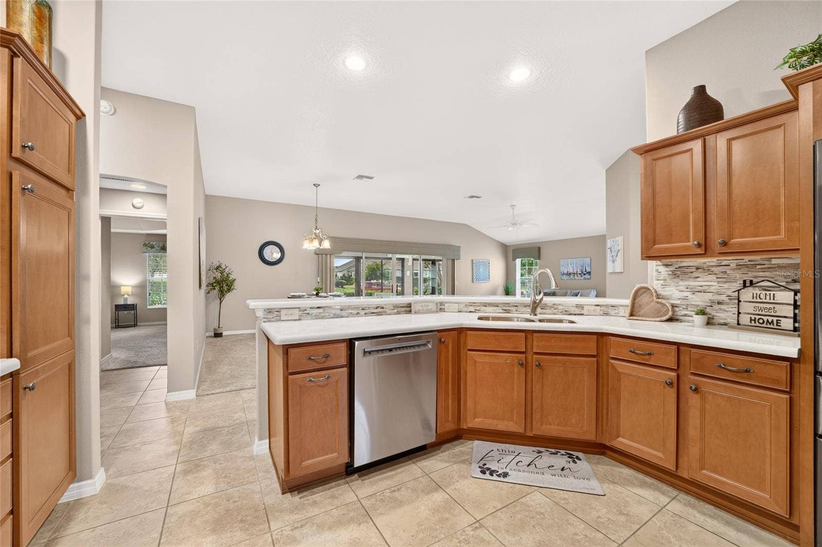 588 BRADFORD LOOP, The Villages, FL 32163 588 BRADFORD LOOP, The Villages, FL 32163