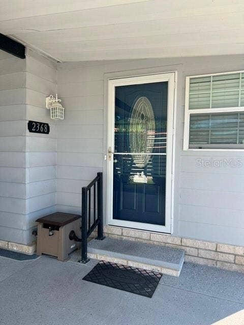 2368 CONESTOGA DRIVE, Leesburg, FL 34748 View of entryway.