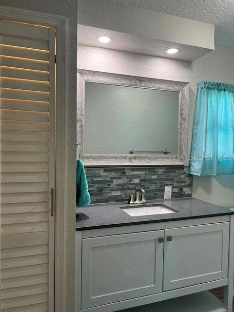 2368 CONESTOGA DRIVE, Leesburg, FL 34748 Guest Bathroom with Linen closet on left side