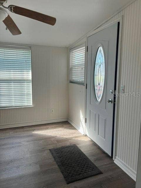 2368 CONESTOGA DRIVE, Leesburg, FL 34748 Inside view of entryway