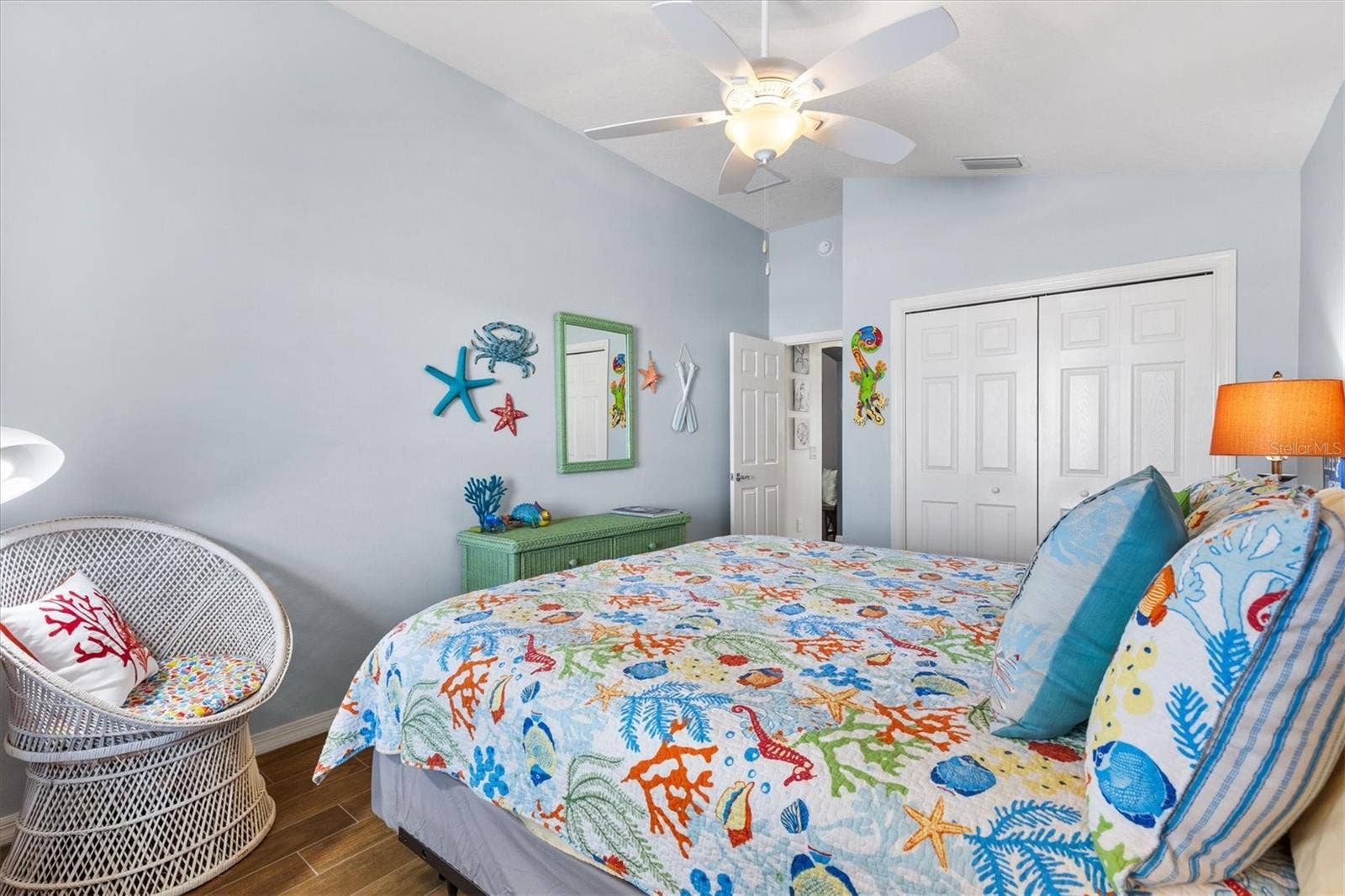 2398 FLATWOOD STREET, The Villages, FL 32162 3 ND BEDROOMKING SIZE BED
