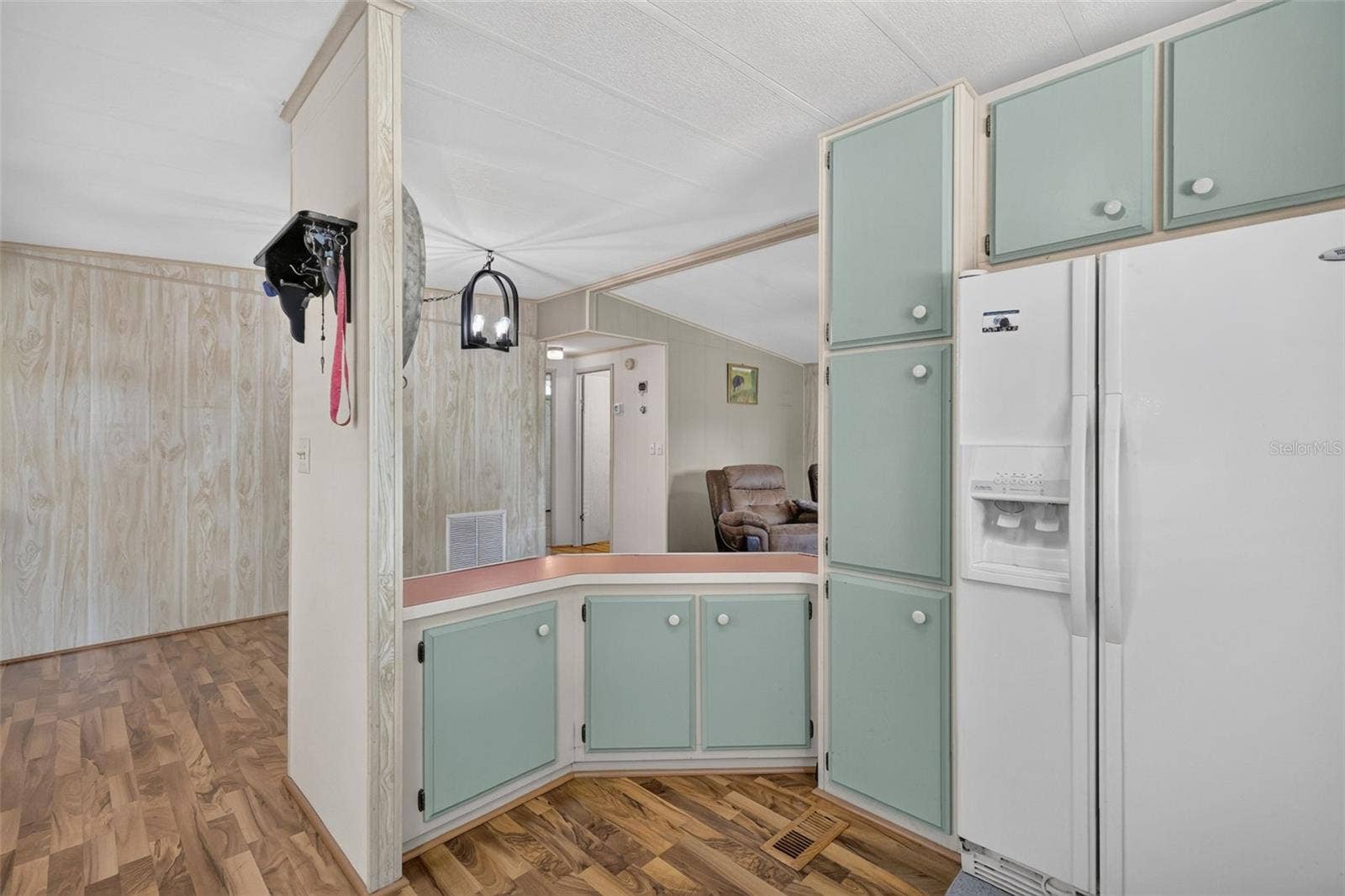 2005 STACEY DR, Mount Dora, FL 32757 2005 STACEY DR, Mount Dora, FL 32757