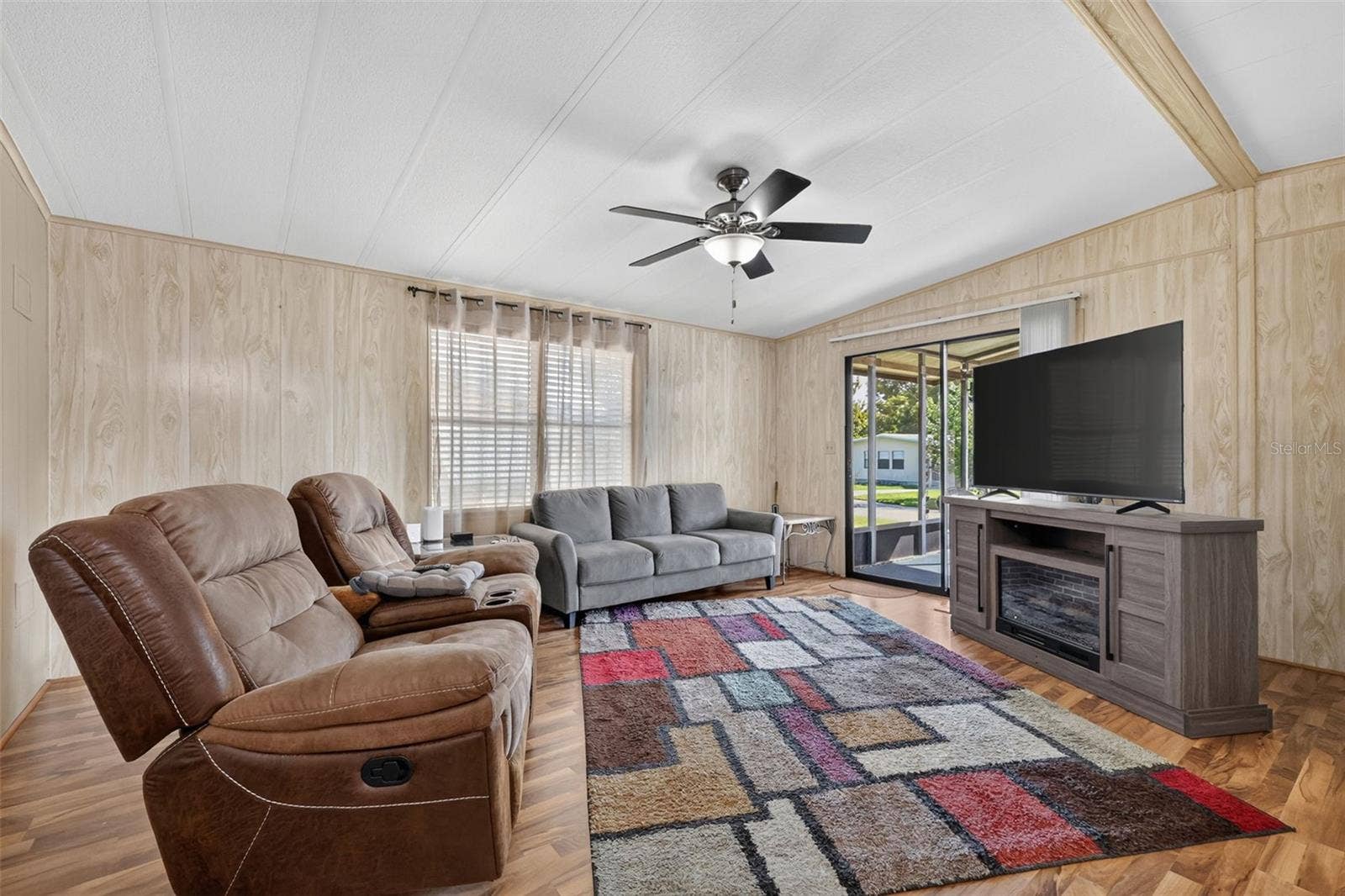 2005 STACEY DR, Mount Dora, FL 32757 2005 STACEY DR, Mount Dora, FL 32757