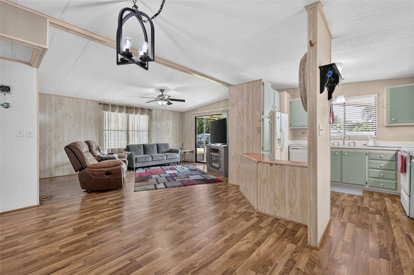 2005 STACEY DR, Mount Dora, FL 32757 2005 STACEY DR, Mount Dora, FL 32757