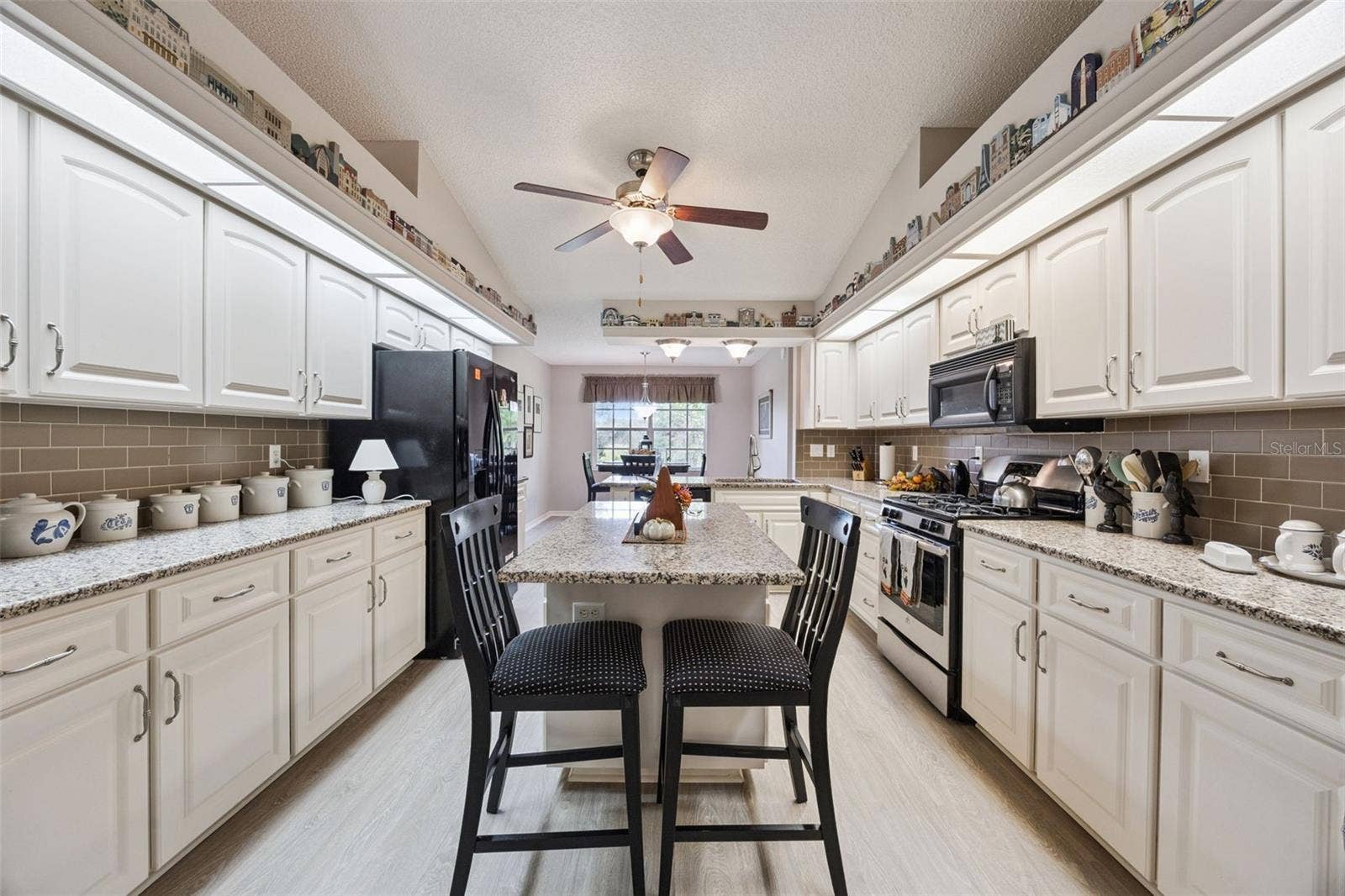 26949 RACQUET CIRCLE, Leesburg, FL 34748