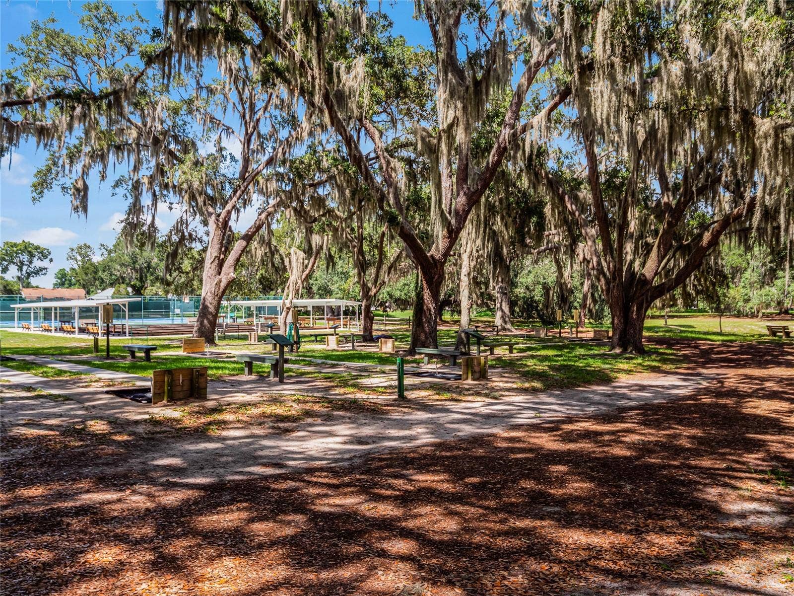 26949 RACQUET CIRCLE, Leesburg, FL 34748
