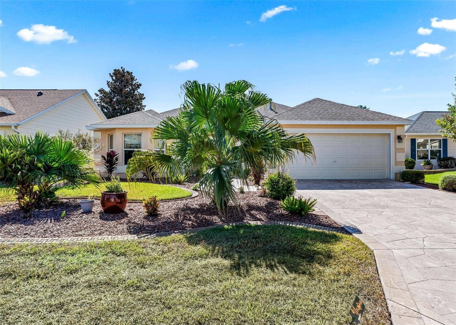 3516 WHITING WAY, The Villages, FL 32162 3516 WHITING WAY, The Villages, FL 32162