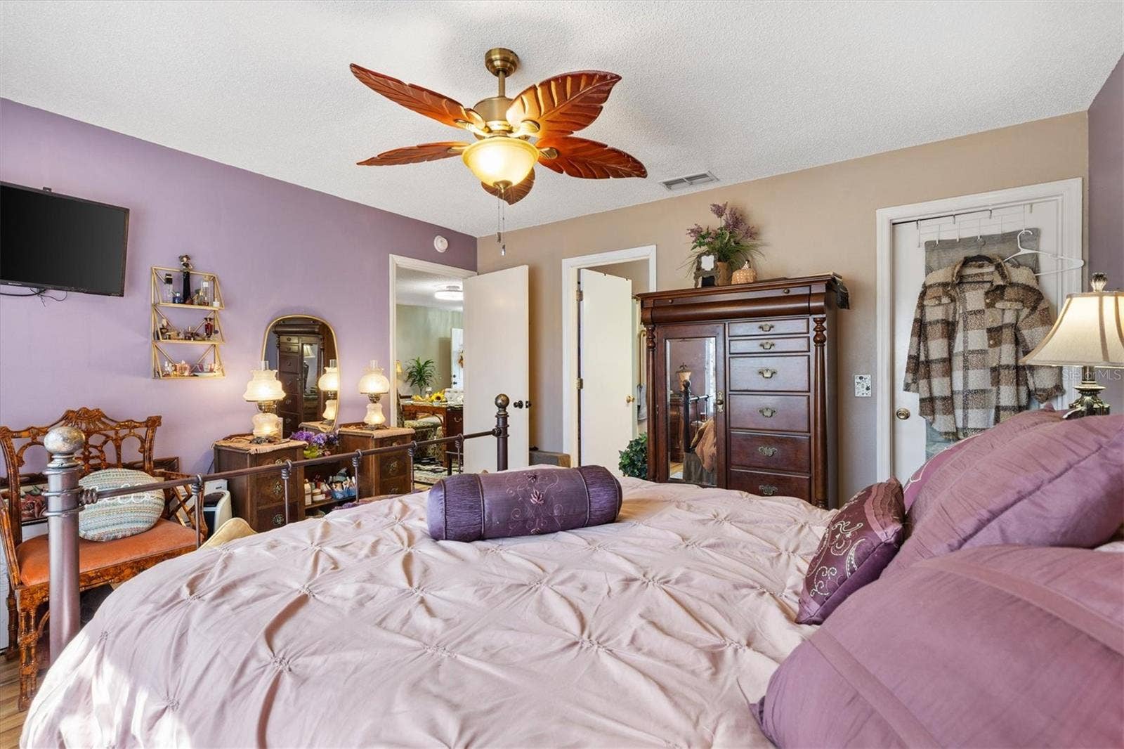 2022 CRISTO ROAD, The Villages, FL 32159 2022 CRISTO ROAD, The Villages, FL 32159