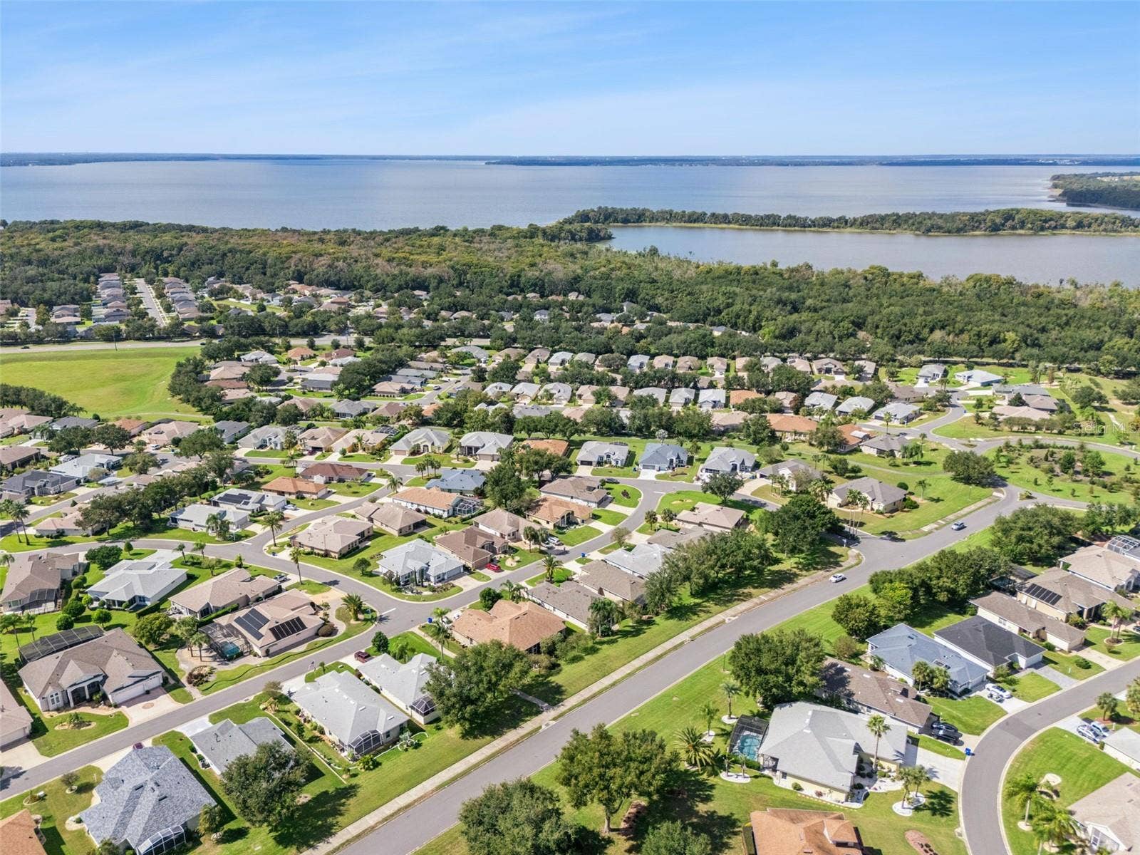 4900 CANOE COURT, Tavares, FL 32778 Royal Harbor along Little Lake Harris.