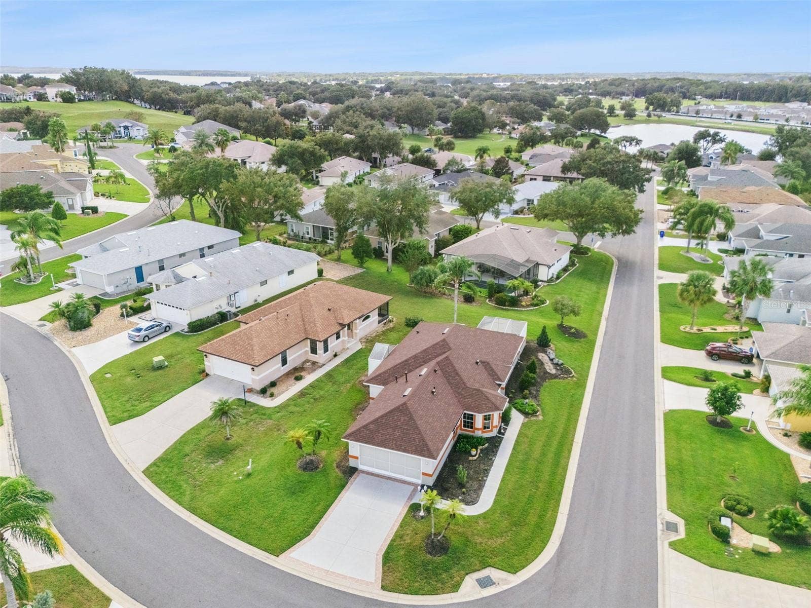 4900 CANOE COURT, Tavares, FL 32778 Aerial view from Canoe Ct side.