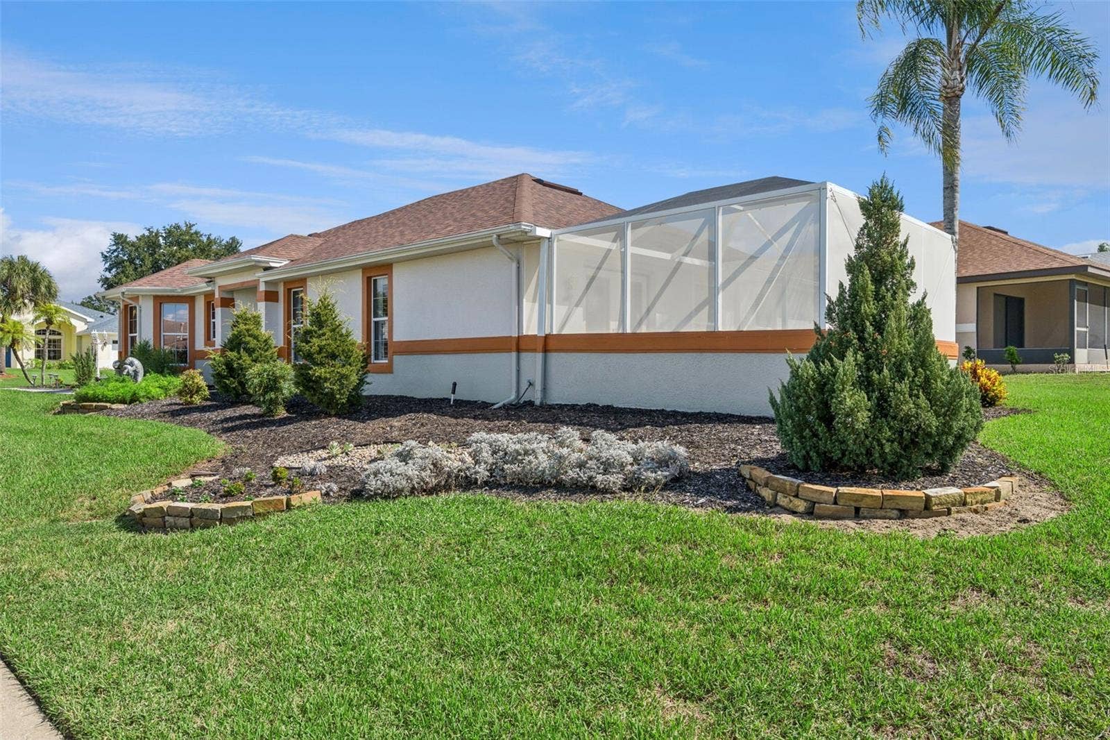4900 CANOE COURT, Tavares, FL 32778 Front from the lanai end of the house.