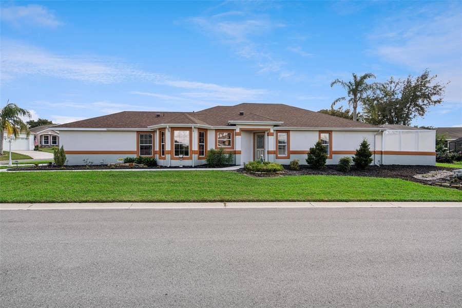 Property photo for 4900 CANOE COURT, Tavares, FL