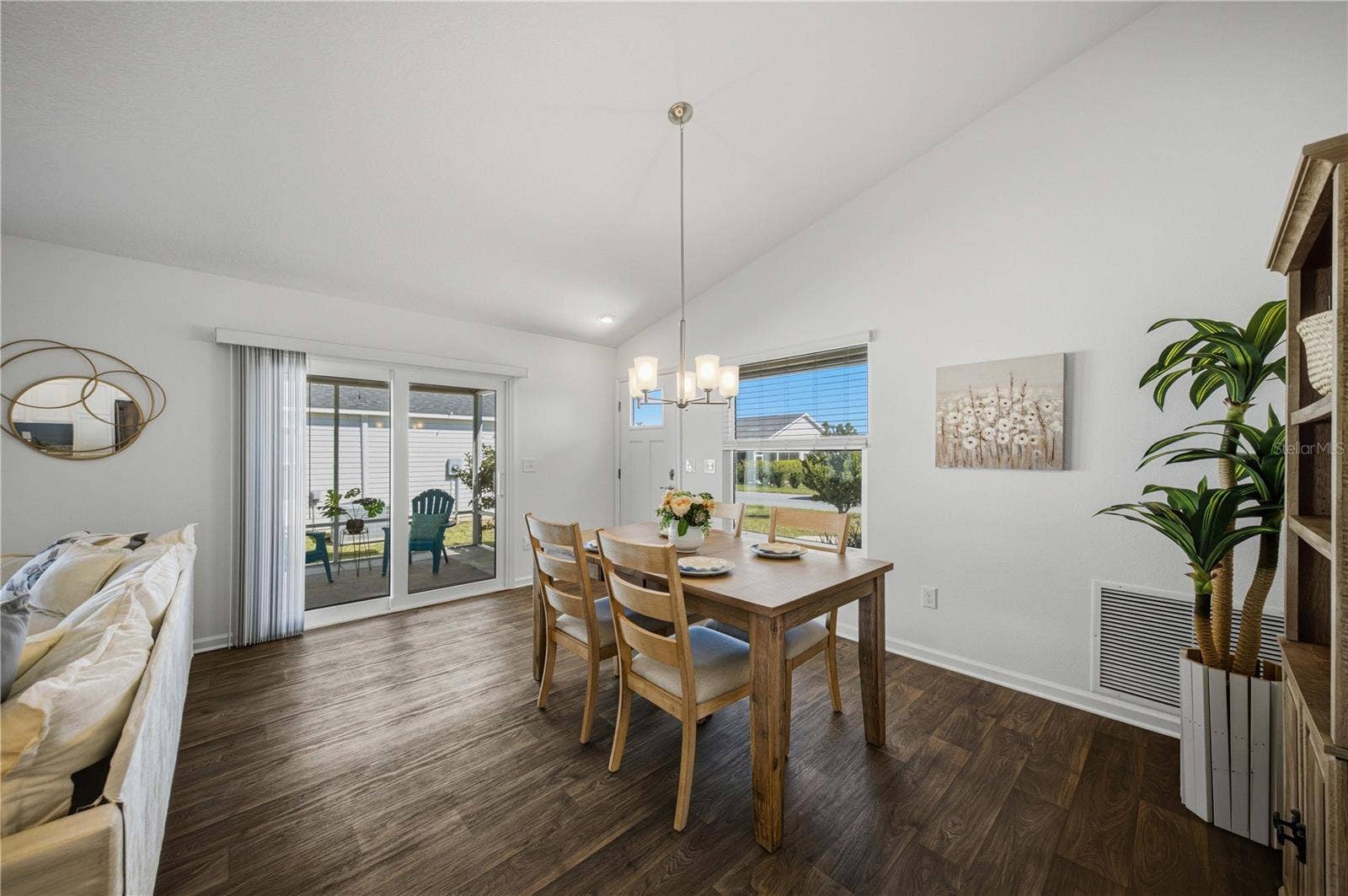 6292 FLAXMAYER ROAD, The Villages, FL 32163 6292 FLAXMAYER ROAD, The Villages, FL 32163
