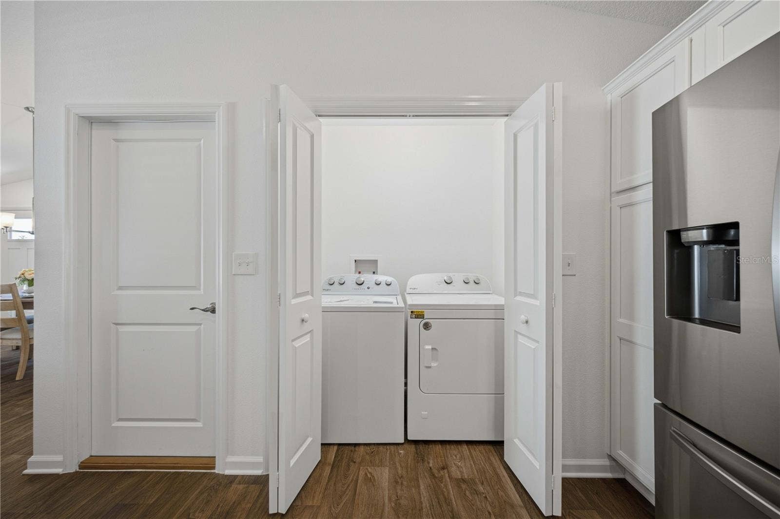 6292 FLAXMAYER ROAD, The Villages, FL 32163 Inside Laundry