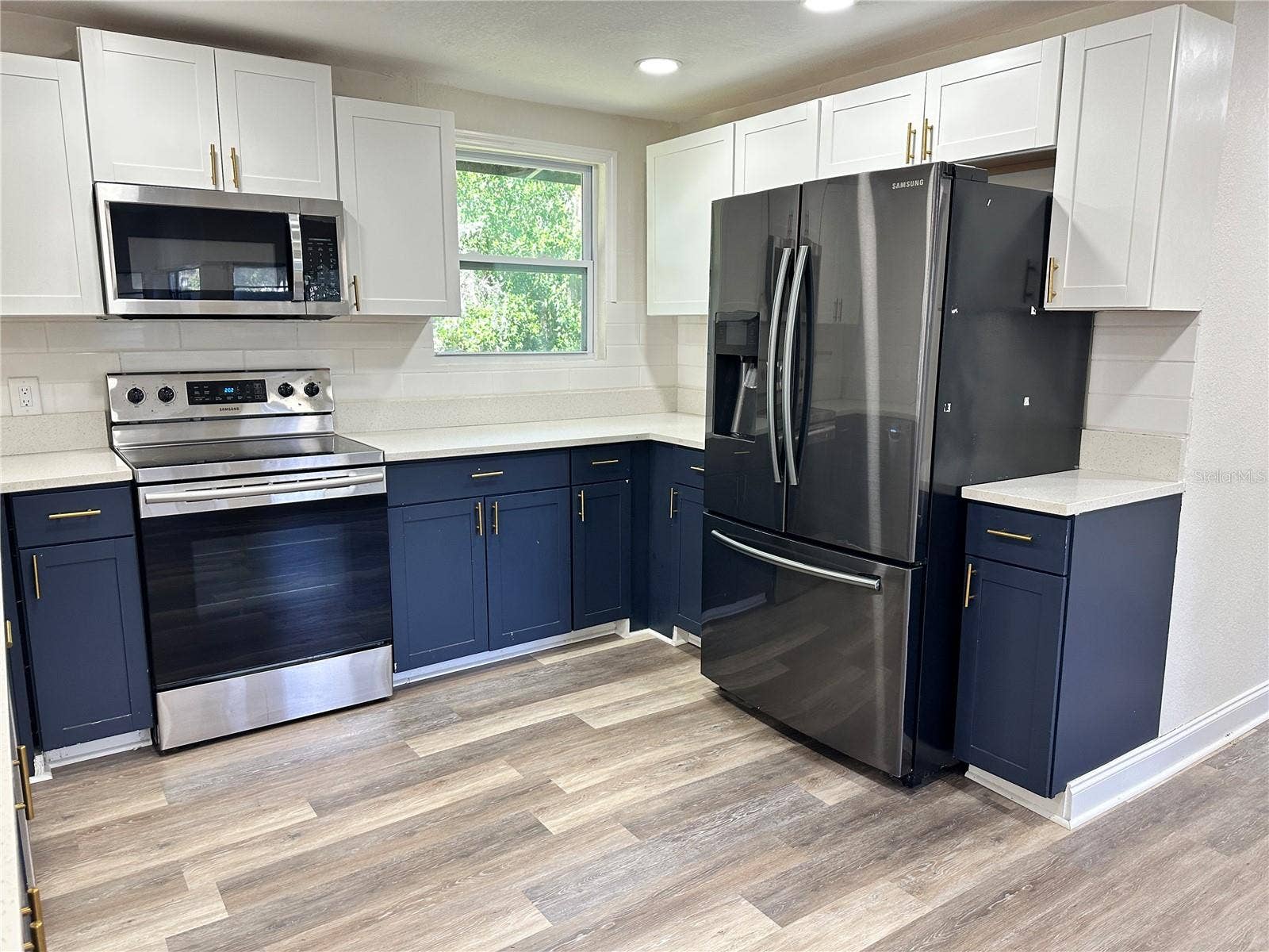1208 BONAIRE DRIVE, Leesburg, FL 34748 Kitchen